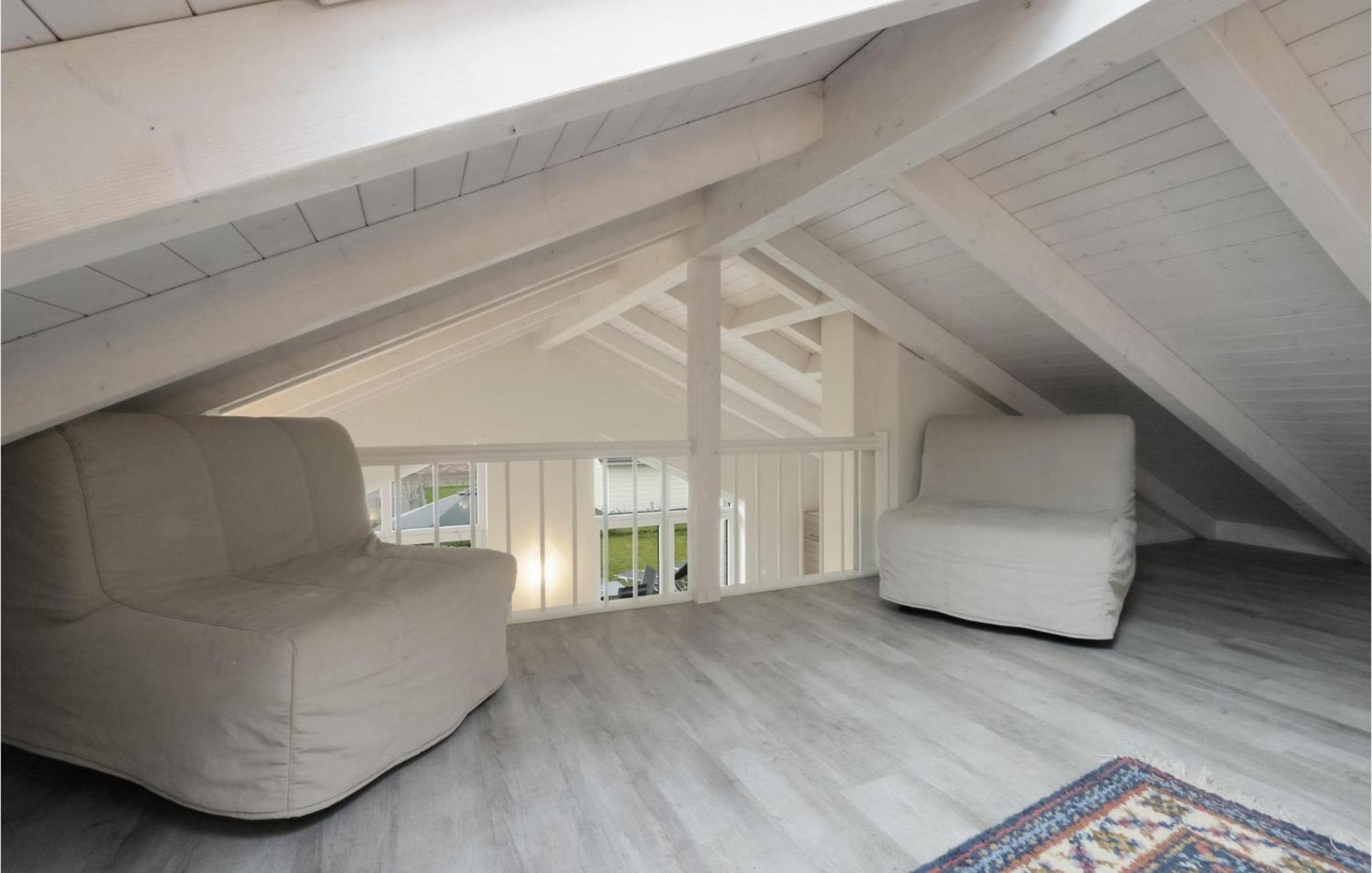 2 Bedroom Amazing Home In Dagebuell Exterior photo